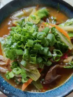 A red soup murmur fan