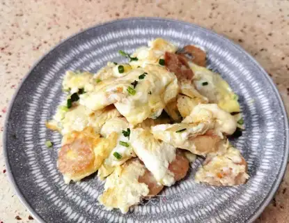 Shrimp fried eggs