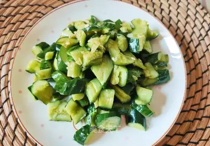 Cold cucumber