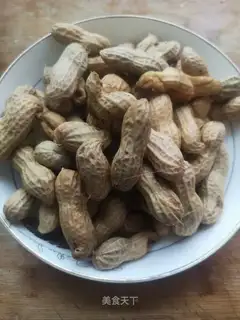 Cook peanuts