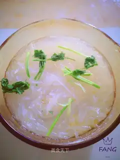 Carrot fan soup
