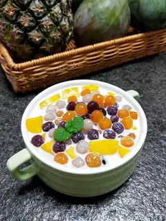 Mango taco-cracking fairygrass