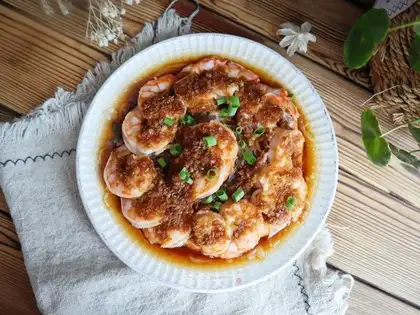 Shrimp for a garlic fan