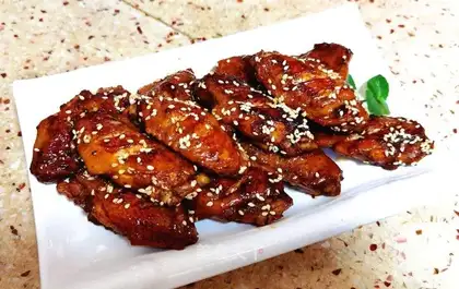Fried chicken wings