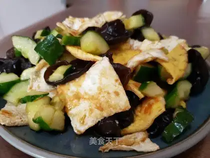 Eggs and cucumbers