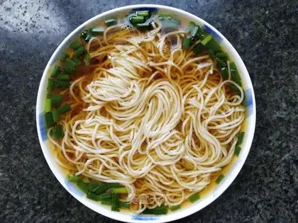 Fresh noodles