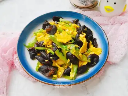 Scrambled eggs