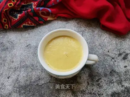 Grandma Peach sour