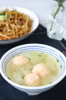 Shrimp ball and melon soup