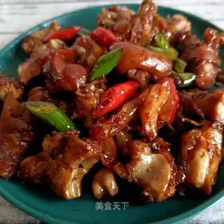 Pepper fried pig hoof