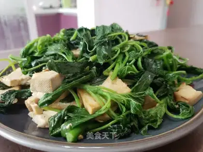 Scrambled tofu