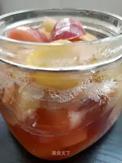 Peach cans