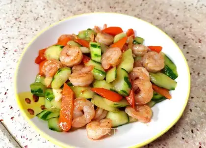 Shrimp fried cucumber