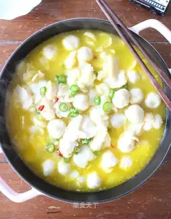 Gold soup