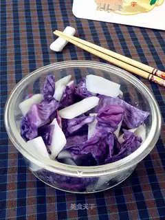 ♪ White radish and blue ♪