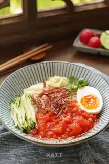 Tomato noodles