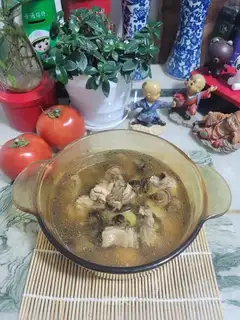 Old hen mushroom soup