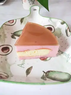 Sour cream watermelon cake