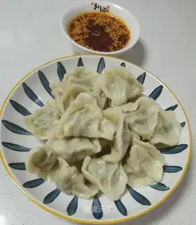 Soybeans, veggie dumplings