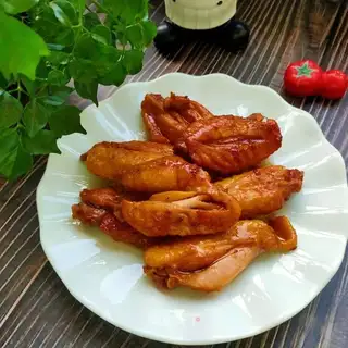 Salt chicken wings