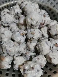 Q-BALL MEATBALLS