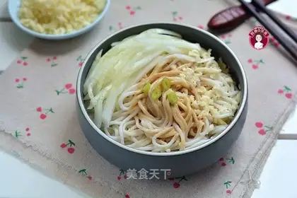 Soy sauce, noodle