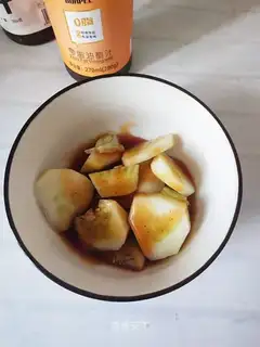 cucumbers mixed with vinegar