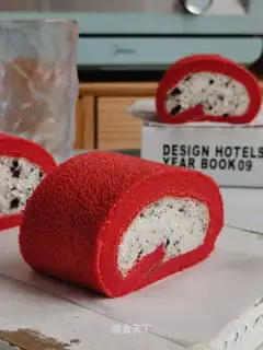 Red velvet olio cream roll