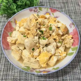 Egg fried tofu
