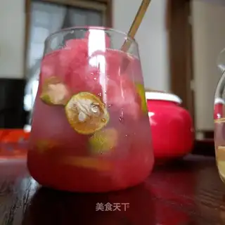 Watermelon oranges make tea cold