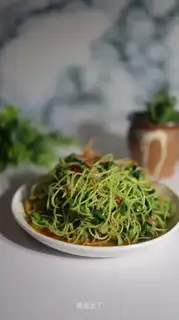 Ham and black bean sprouts
