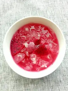 A silver spoon of flamingo