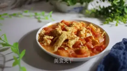 Homemade tomato fried eggs