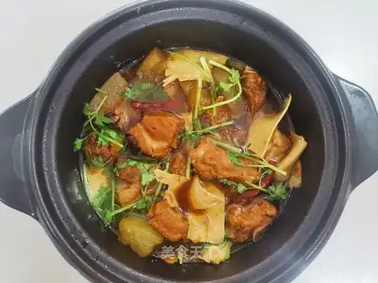 A casserole steak stew