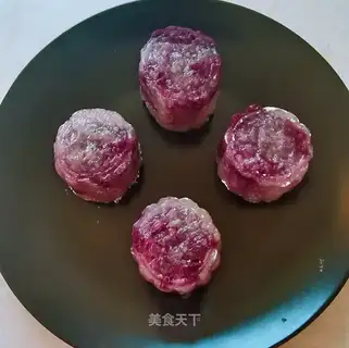Spicy potato crystal cake