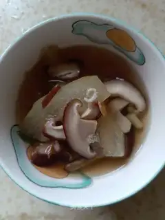 Snack mushrooms and melon rice soup