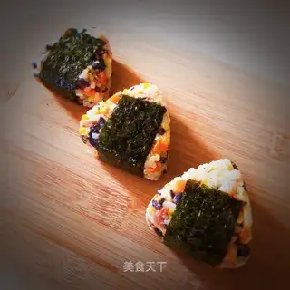 Triangular rice group