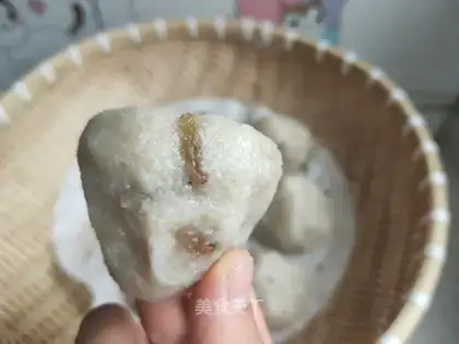 Rice-faced raisins