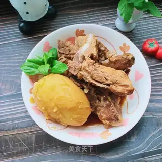Chestbone, potatoes