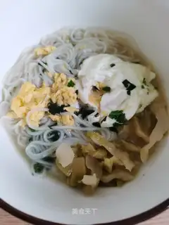 Eggs and rice powder