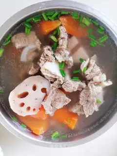Lotus bone soup