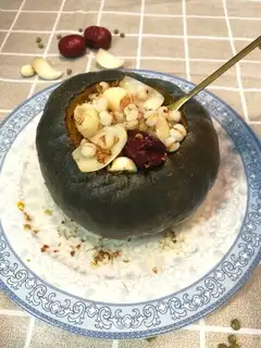 Lily's pumpkin