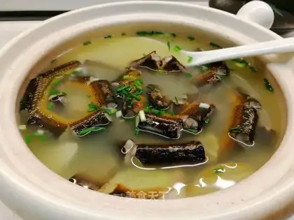 Ham chips, yellow soup