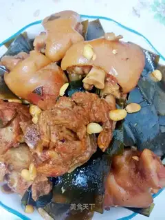 Red burning pig hoof with soybeans