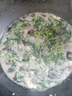 Quilty omelet soup