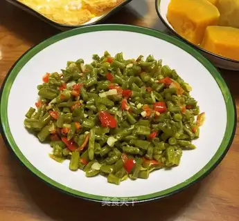 Pepper cutters, soybeans
