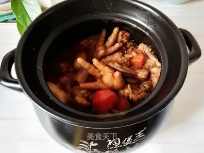 Chicken claws, chicken legs