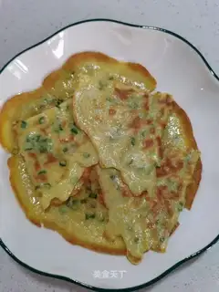 Onion egg pancakes