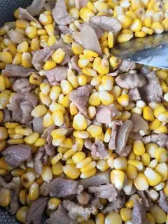 Sweet corn fried meat