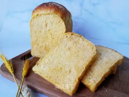 Pumpkin toast